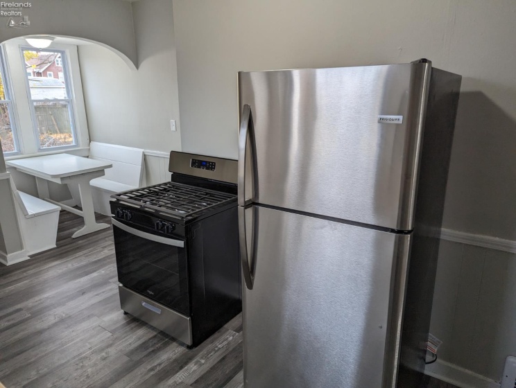 517 Oberlin Avenue, Lorain, 44052, ,Multiple Units,For Sale,Oberlin,20254745