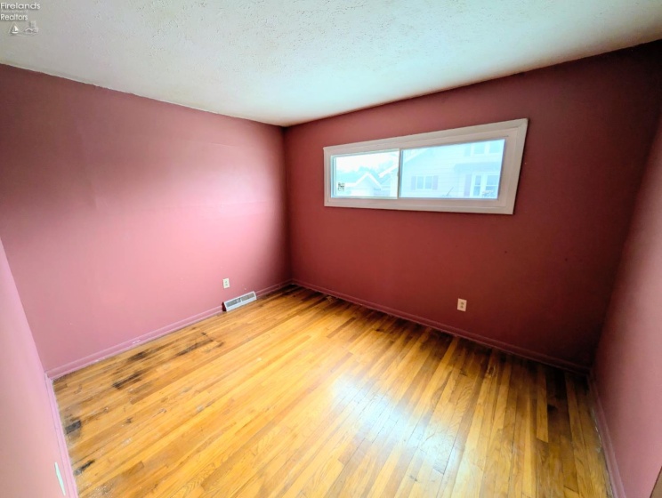 116 GILCHER Avenue, Sandusky, 44870, 3 Bedrooms Bedrooms, ,2 BathroomsBathrooms,Residential,For Sale,GILCHER,20254721