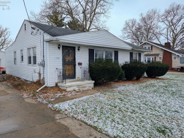 116 GILCHER Avenue, Sandusky, 44870, 3 Bedrooms Bedrooms, ,2 BathroomsBathrooms,Residential,For Sale,GILCHER,20254721