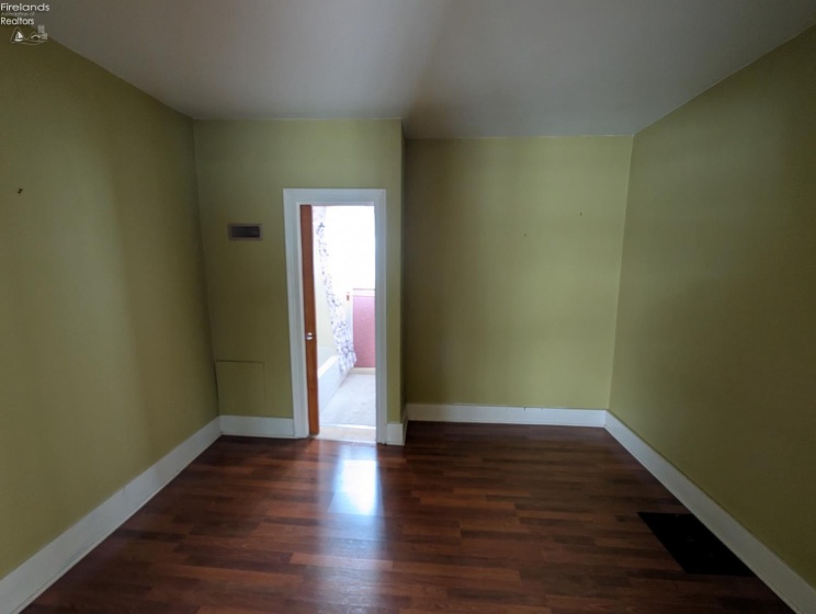 301 Washington Street, Republic, 44867, ,Multiple Units,For Sale,Washington,20254748