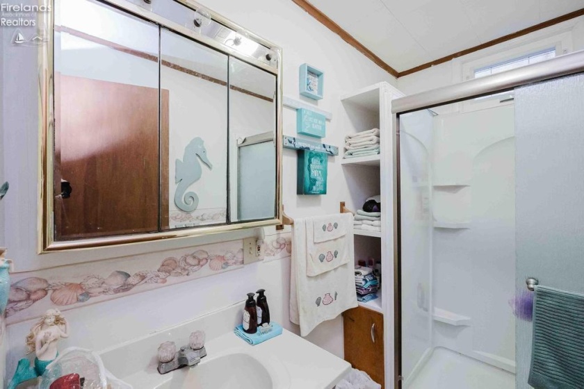 5491 Center Lane, Port Clinton, 43452, 2 Bedrooms Bedrooms, ,1 BathroomBathrooms,Residential,For Sale,Center,20254749