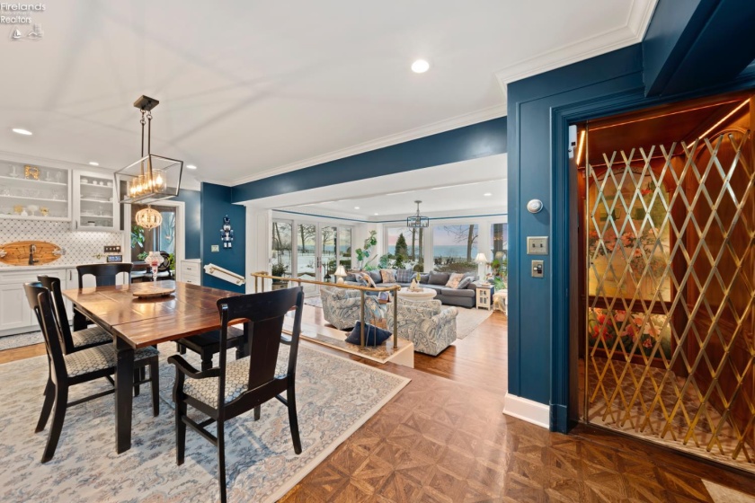 13904 Edgewater, Lakewood, 44107, 6 Bedrooms Bedrooms, ,9 BathroomsBathrooms,Residential,For Sale,Edgewater,20254710