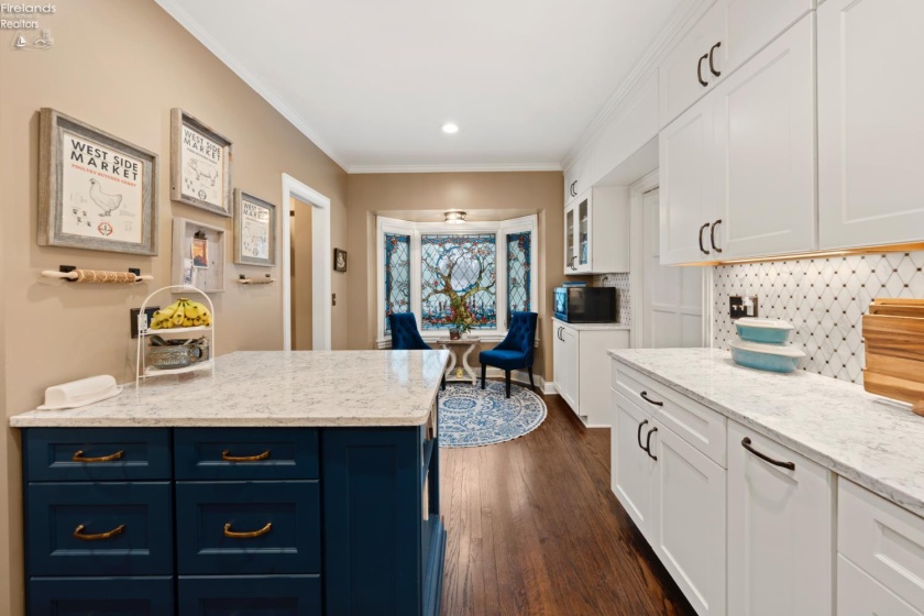 13904 Edgewater, Lakewood, 44107, 6 Bedrooms Bedrooms, ,9 BathroomsBathrooms,Residential,For Sale,Edgewater,20254710