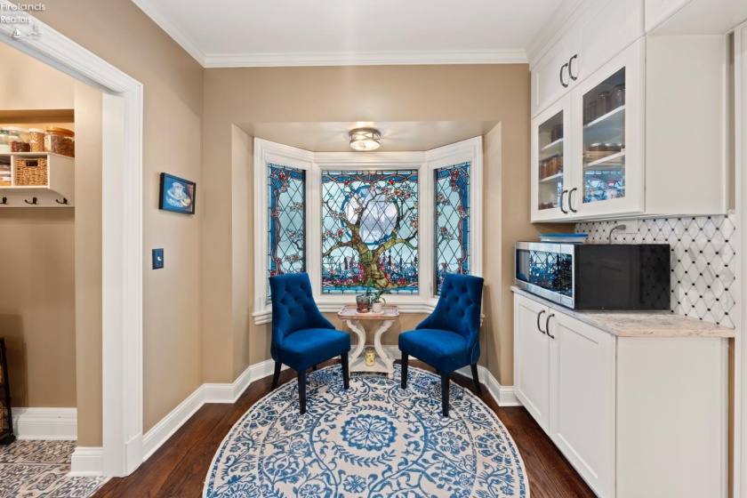 13904 Edgewater, Lakewood, 44107, 6 Bedrooms Bedrooms, ,9 BathroomsBathrooms,Residential,For Sale,Edgewater,20254710