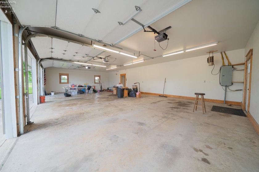 3266 Bloomdale Road, Bloomdale, 44817, 5 Bedrooms Bedrooms, ,3 BathroomsBathrooms,Residential,For Sale,Bloomdale,20254751