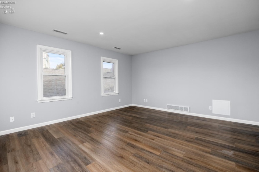 528 Central Avenue, Sandusky, 44870, ,Multiple Units,For Sale,Central,20254757