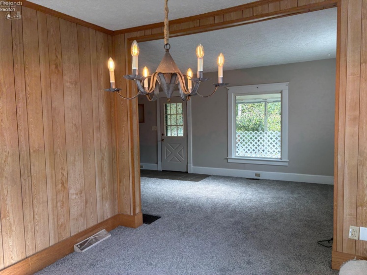 15 Minard Place, Norwalk, 44857, 2 Bedrooms Bedrooms, ,2 BathroomsBathrooms,Residential,For Sale,Minard,20254259