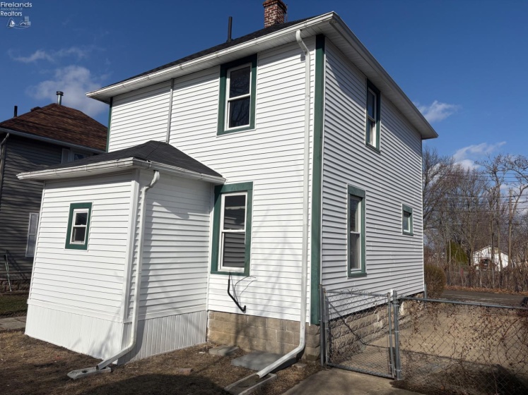 15 Minard Place, Norwalk, 44857, 2 Bedrooms Bedrooms, ,2 BathroomsBathrooms,Residential,For Sale,Minard,20254259