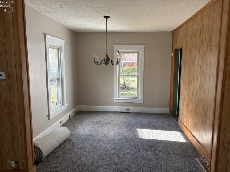 15 Minard Place, Norwalk, 44857, 2 Bedrooms Bedrooms, ,2 BathroomsBathrooms,Residential,For Sale,Minard,20254259