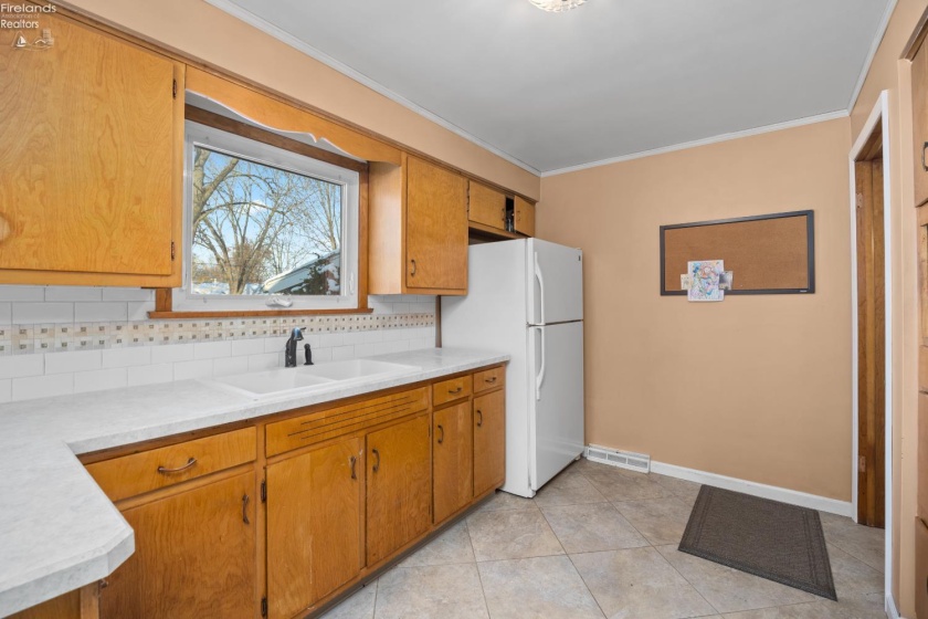 1816 36th Street, Lorain, 44053, 3 Bedrooms Bedrooms, ,2 BathroomsBathrooms,Residential,For Sale,36th,20254758