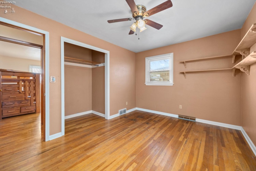 1816 36th Street, Lorain, 44053, 3 Bedrooms Bedrooms, ,2 BathroomsBathrooms,Residential,For Sale,36th,20254758