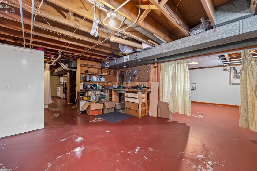 1816 36th Street, Lorain, 44053, 3 Bedrooms Bedrooms, ,2 BathroomsBathrooms,Residential,For Sale,36th,20254758