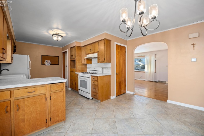 1816 36th Street, Lorain, 44053, 3 Bedrooms Bedrooms, ,2 BathroomsBathrooms,Residential,For Sale,36th,20254758