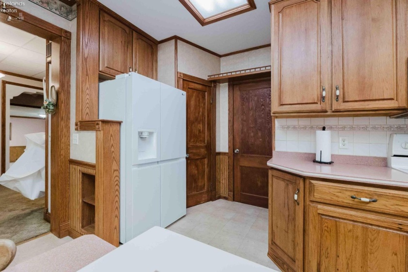 712 Tiffin Street, Fostoria, 44830, 4 Bedrooms Bedrooms, ,1 BathroomBathrooms,Residential,For Sale,Tiffin,20254765