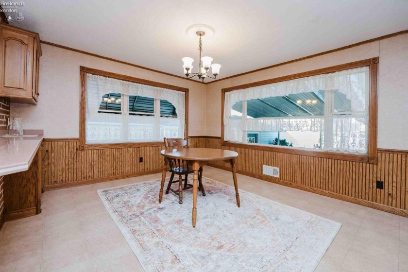 712 Tiffin Street, Fostoria, 44830, 4 Bedrooms Bedrooms, ,1 BathroomBathrooms,Residential,For Sale,Tiffin,20254765