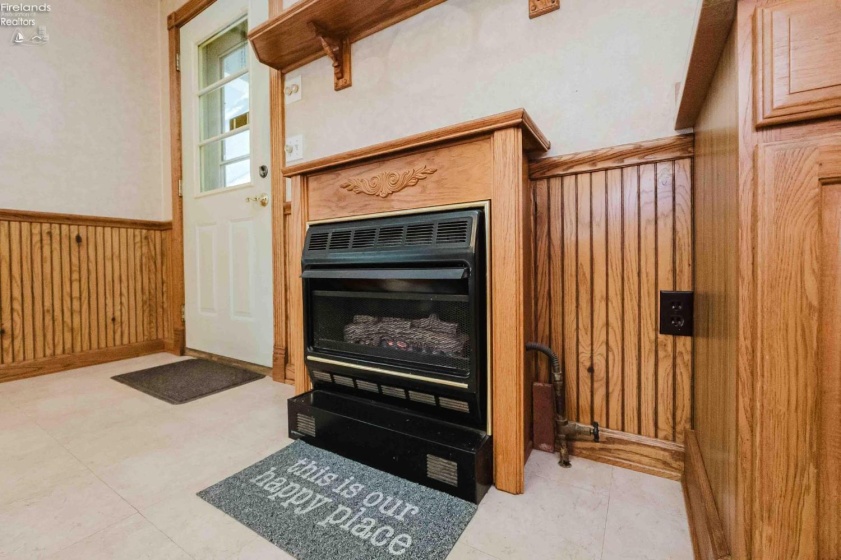 712 Tiffin Street, Fostoria, 44830, 4 Bedrooms Bedrooms, ,1 BathroomBathrooms,Residential,For Sale,Tiffin,20254765