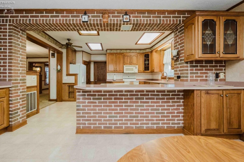 712 Tiffin Street, Fostoria, 44830, 4 Bedrooms Bedrooms, ,1 BathroomBathrooms,Residential,For Sale,Tiffin,20254765