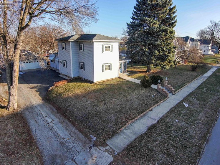 712 Tiffin Street, Fostoria, 44830, 4 Bedrooms Bedrooms, ,1 BathroomBathrooms,Residential,For Sale,Tiffin,20254765