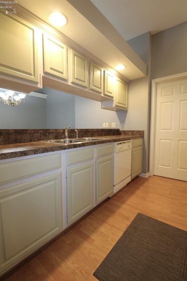 3 Fox Run, Norwalk, 44857, 2 Bedrooms Bedrooms, ,2 BathroomsBathrooms,Residential,For Sale,Fox Run,20254726