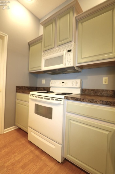 3 Fox Run, Norwalk, 44857, 2 Bedrooms Bedrooms, ,2 BathroomsBathrooms,Residential,For Sale,Fox Run,20254726