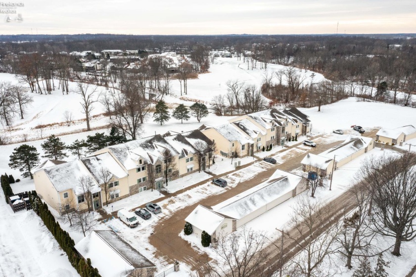 5537 Beavercrest Drive, Lorain, 44053, 2 Bedrooms Bedrooms, ,2 BathroomsBathrooms,Residential,For Sale,Beavercrest,20254767