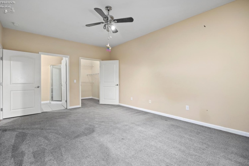 5537 Beavercrest Drive, Lorain, 44053, 2 Bedrooms Bedrooms, ,2 BathroomsBathrooms,Residential,For Sale,Beavercrest,20254767