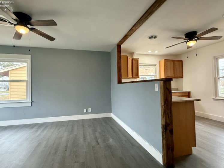 1306 larchmont Street, Sandusky, 44870, 3 Bedrooms Bedrooms, ,1 BathroomBathrooms,Residential,For Sale,larchmont,20254770