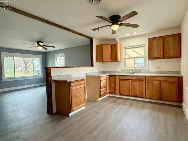 1306 larchmont Street, Sandusky, 44870, 3 Bedrooms Bedrooms, ,1 BathroomBathrooms,Residential,For Sale,larchmont,20254770