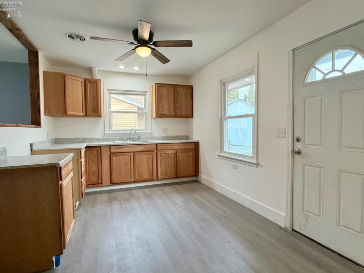 1306 larchmont Street, Sandusky, 44870, 3 Bedrooms Bedrooms, ,1 BathroomBathrooms,Residential,For Sale,larchmont,20254770