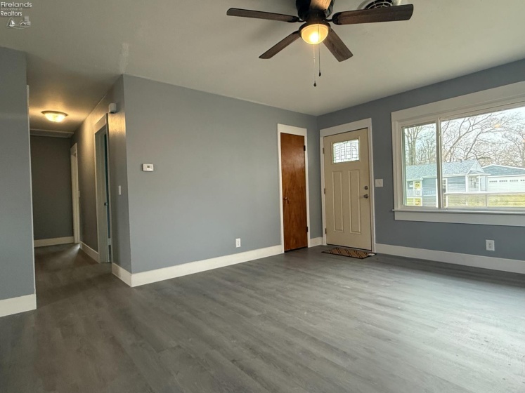 1306 larchmont Street, Sandusky, 44870, 3 Bedrooms Bedrooms, ,1 BathroomBathrooms,Residential,For Sale,larchmont,20254770