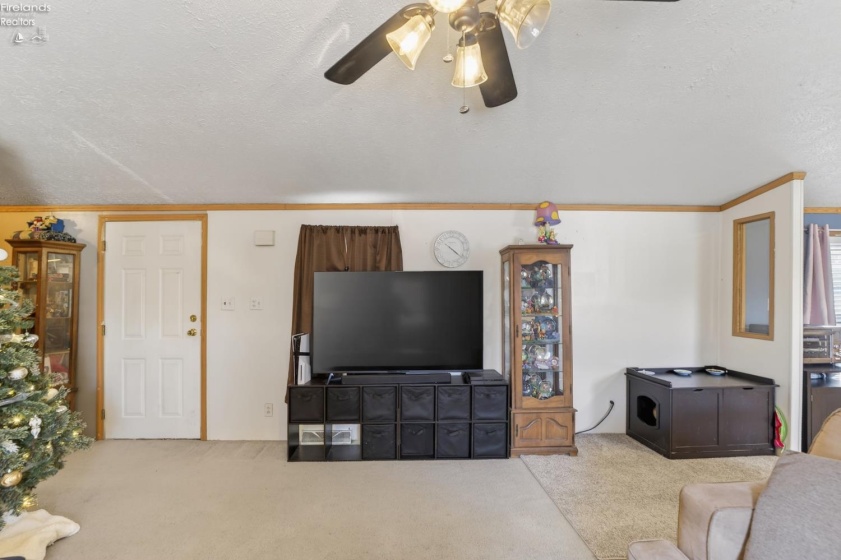 932 Skye Drive, Findlay, 45840, 2 Bedrooms Bedrooms, ,2 BathroomsBathrooms,Residential,For Sale,Skye Drive,20254771