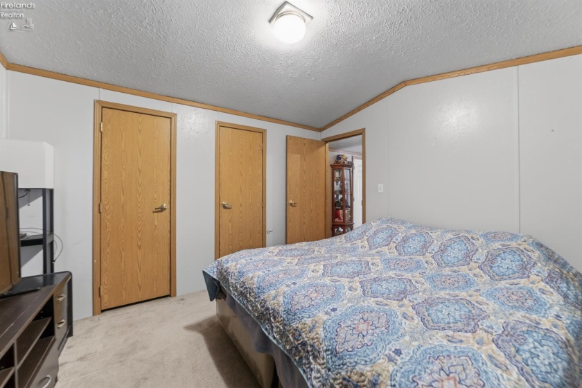 932 Skye Drive, Findlay, 45840, 2 Bedrooms Bedrooms, ,2 BathroomsBathrooms,Residential,For Sale,Skye Drive,20254771