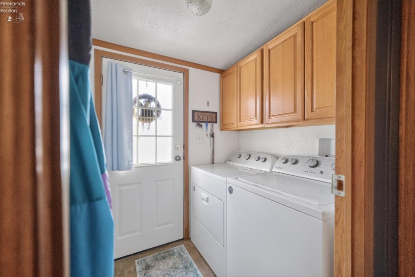 932 Skye Drive, Findlay, 45840, 2 Bedrooms Bedrooms, ,2 BathroomsBathrooms,Residential,For Sale,Skye Drive,20254771