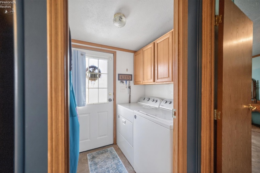 932 Skye Drive, Findlay, 45840, 2 Bedrooms Bedrooms, ,2 BathroomsBathrooms,Residential,For Sale,Skye Drive,20254771