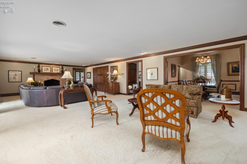 1711 Willow Drive, Sandusky, 44870, 4 Bedrooms Bedrooms, ,5 BathroomsBathrooms,Residential,For Sale,Willow,20254772