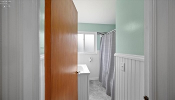 2849 Castleton, Toledo, 43613, 2 Bedrooms Bedrooms, ,1 BathroomBathrooms,Residential,For Sale,Castleton,20254735