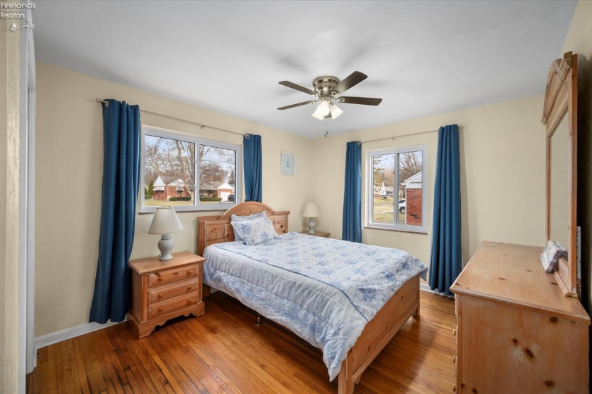 2849 Castleton, Toledo, 43613, 2 Bedrooms Bedrooms, ,1 BathroomBathrooms,Residential,For Sale,Castleton,20254735