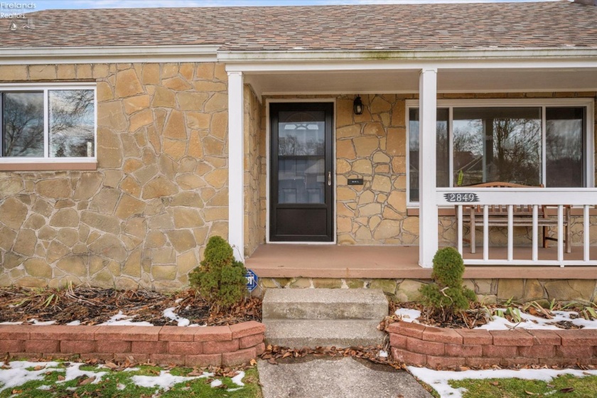 2849 Castleton, Toledo, 43613, 2 Bedrooms Bedrooms, ,1 BathroomBathrooms,Residential,For Sale,Castleton,20254735