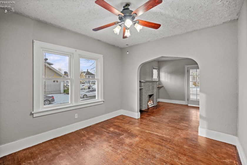 537 Clark Street, Willard, 44890, 2 Bedrooms Bedrooms, ,1 BathroomBathrooms,Residential,For Sale,Clark,20254759