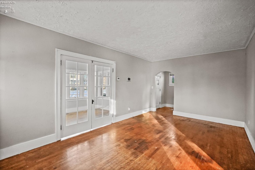 537 Clark Street, Willard, 44890, 2 Bedrooms Bedrooms, ,1 BathroomBathrooms,Residential,For Sale,Clark,20254759