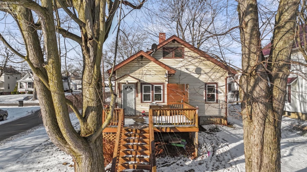 537 Clark Street, Willard, 44890, 2 Bedrooms Bedrooms, ,1 BathroomBathrooms,Residential,For Sale,Clark,20254759