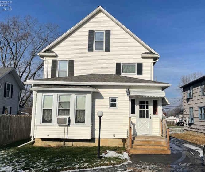 346 Buckeye Street, Clyde, 43410, 4 Bedrooms Bedrooms, ,2 BathroomsBathrooms,Residential,For Sale,Buckeye,20254753