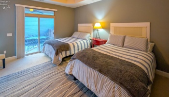 2696 Chateau Drive, Port Clinton, 43452, 2 Bedrooms Bedrooms, ,2 BathroomsBathrooms,Residential,For Sale,Chateau,20254769