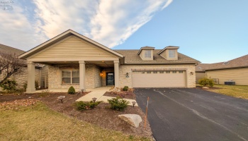 2696 Chateau Drive, Port Clinton, 43452, 2 Bedrooms Bedrooms, ,2 BathroomsBathrooms,Residential,For Sale,Chateau,20254769