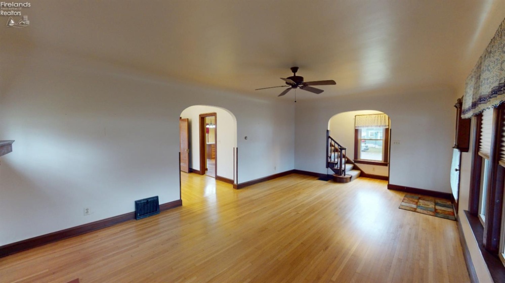 620 Water Street, Woodville, 43469, 3 Bedrooms Bedrooms, ,2 BathroomsBathrooms,Residential,For Sale,Water,20254741