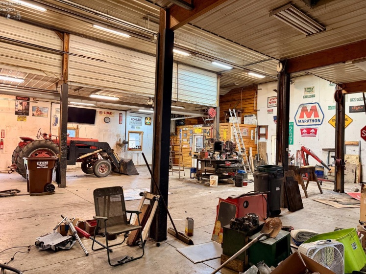 1001 Oak Street, Woodville, 43469, ,1 BathroomBathrooms,Residential,For Sale,Oak,20254739