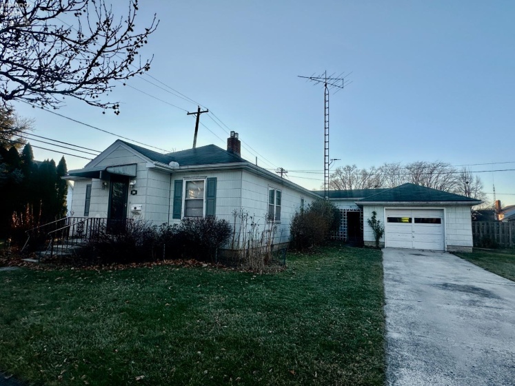 104 Patterson Street, Gibsonburg, 43431, 2 Bedrooms Bedrooms, ,1 BathroomBathrooms,Residential,For Sale,Patterson,20254790