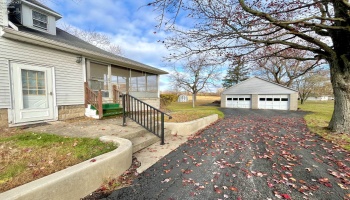 630 Gardner Street, Bellevue, 44811, 3 Bedrooms Bedrooms, ,2 BathroomsBathrooms,Residential,For Sale,Gardner,20254551 630 Gardner Street, Bellevue, 44811, 3 Bedrooms Bedrooms, ,2 BathroomsBathrooms,Residential,For Sale,Gardner,20254551