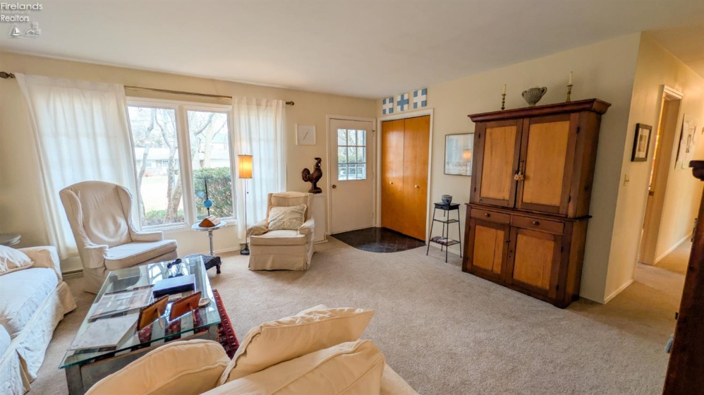 3617 Karwood Drive, Port Clinton, 43452, 3 Bedrooms Bedrooms, ,2 BathroomsBathrooms,Residential,For Sale,Karwood,20254783