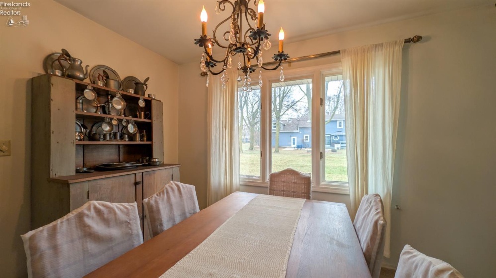 3617 Karwood Drive, Port Clinton, 43452, 3 Bedrooms Bedrooms, ,2 BathroomsBathrooms,Residential,For Sale,Karwood,20254783